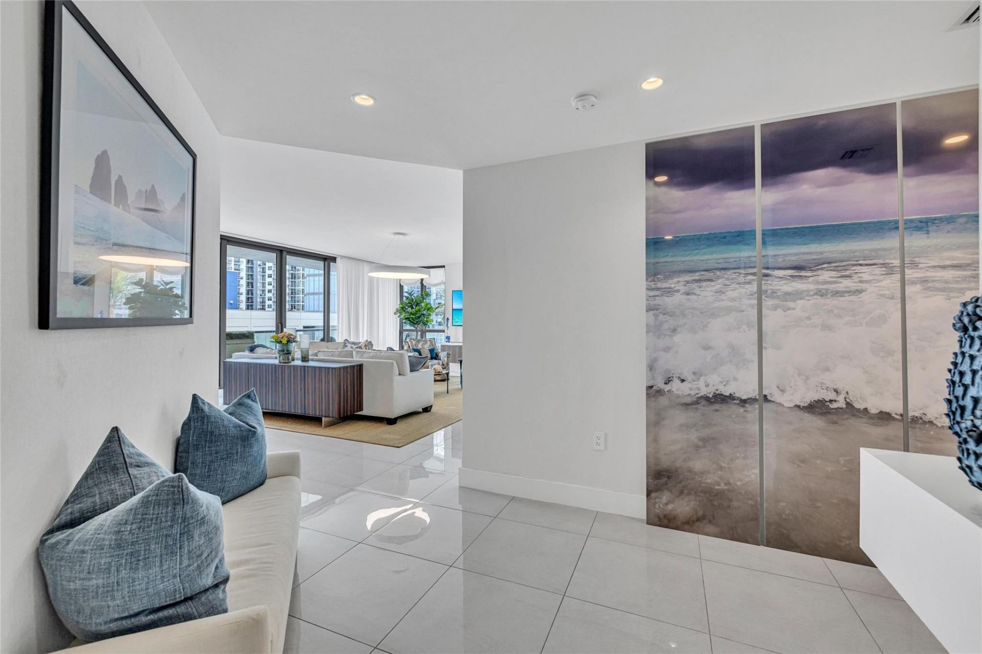 100 E Las Olas Boulevard, Unit 1701, Fort Lauderdale, FL 33301 Photo