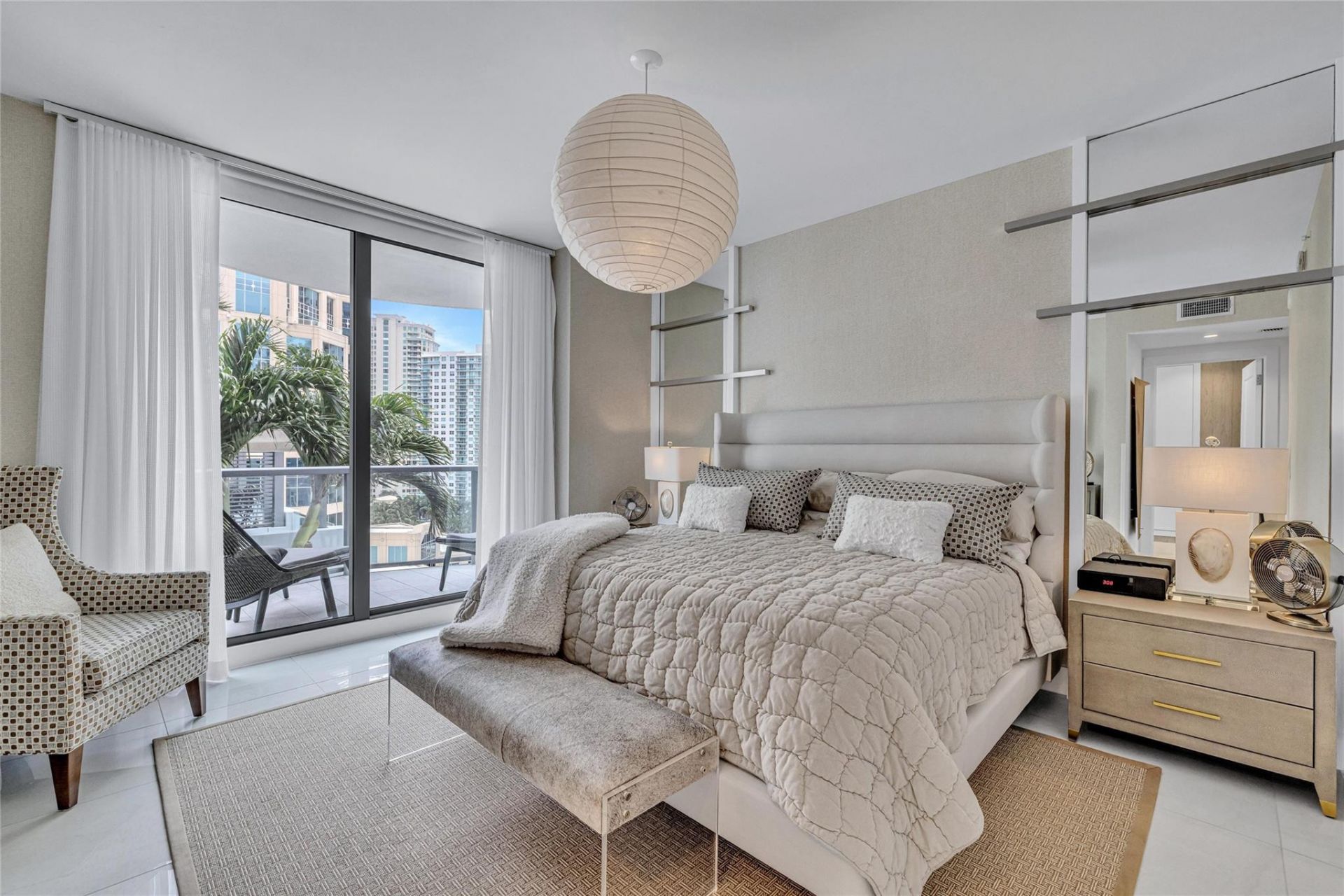 100 E Las Olas Boulevard, Unit 1701, Fort Lauderdale, FL 33301 Photo