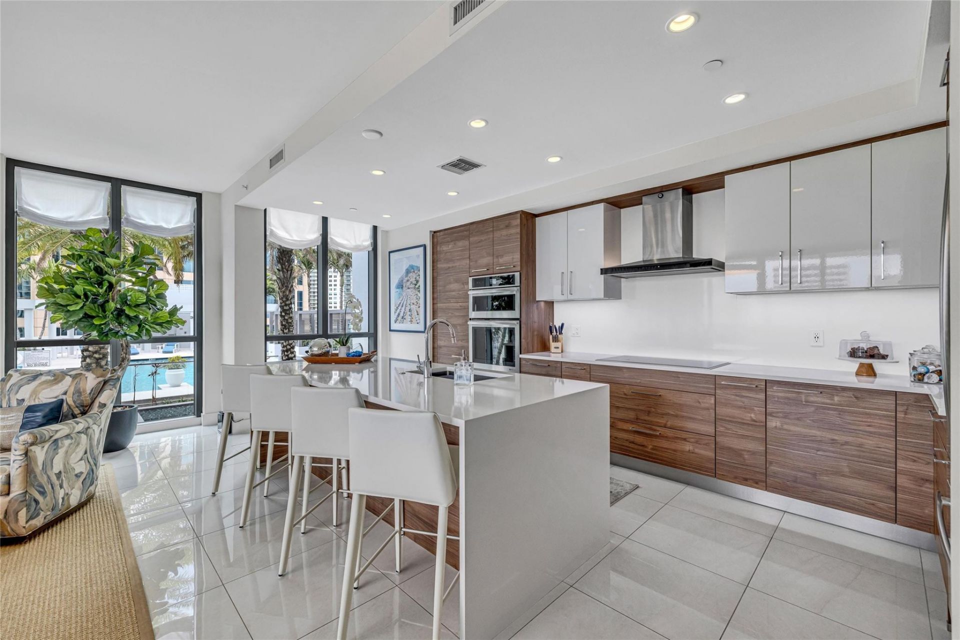 100 E Las Olas Boulevard, Unit 1701, Fort Lauderdale, FL 33301 Photo