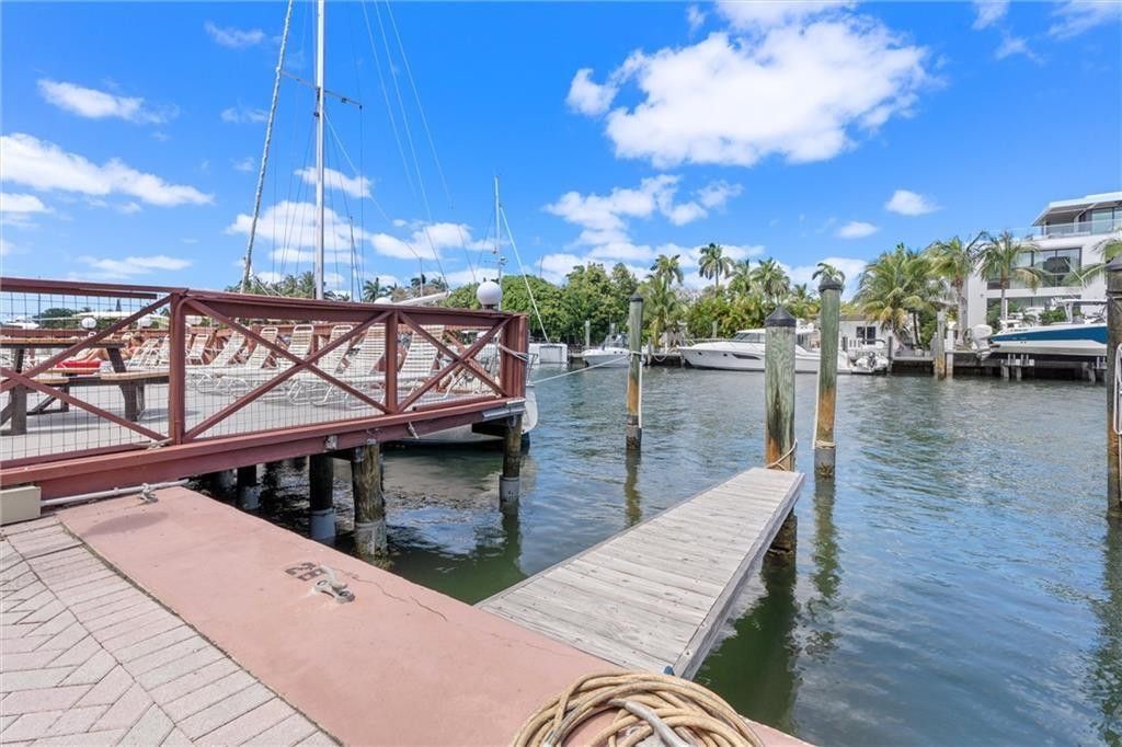 1777 SE 15th Street, Unit 404, Fort Lauderdale, FL 33316 Photo