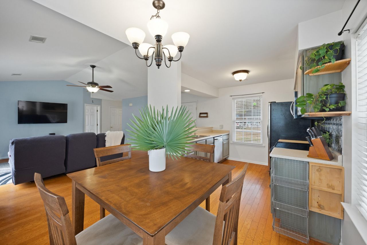 18 Royal Star Drive Photo 15