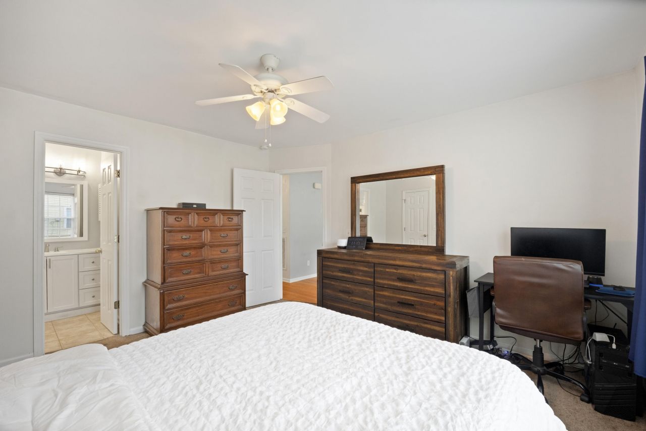 18 Royal Star Drive Photo 19