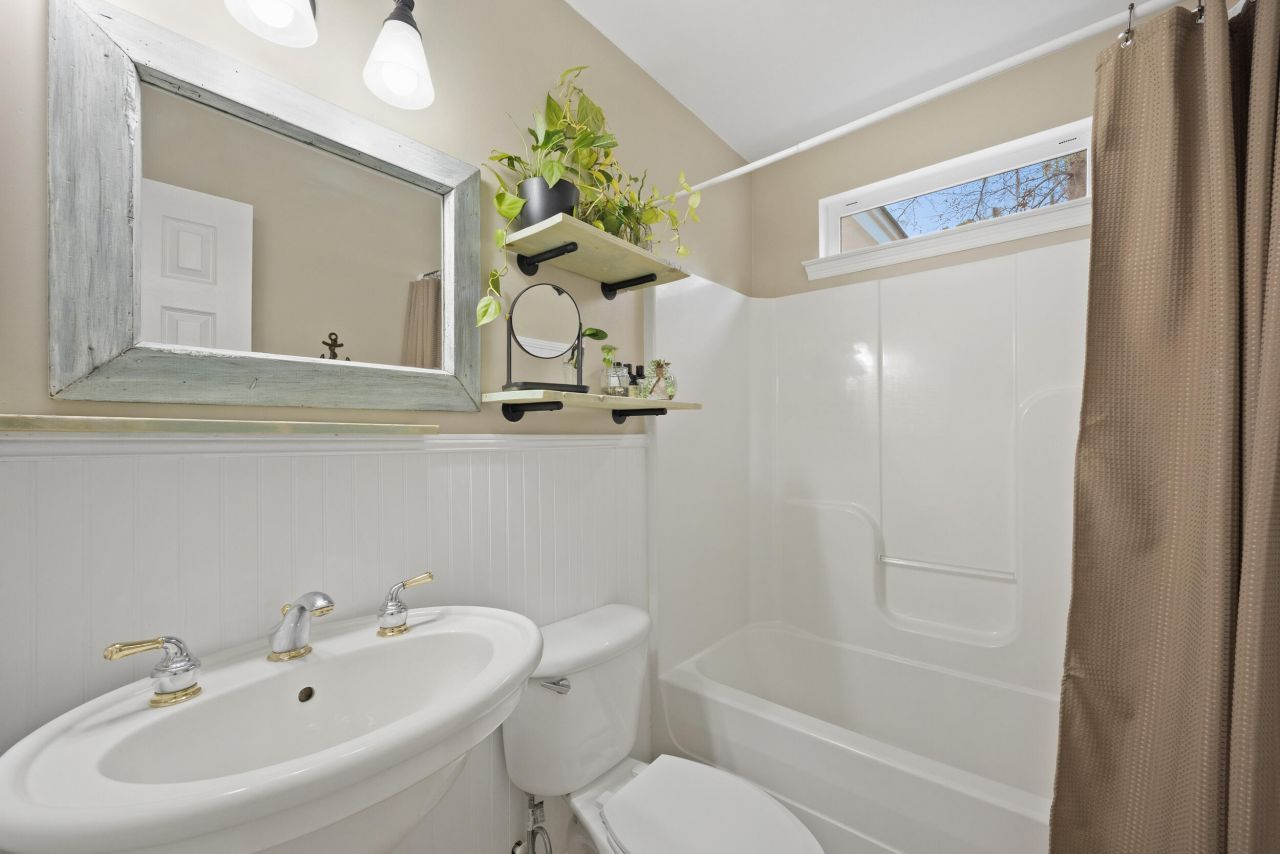 18 Royal Star Drive Photo 25