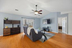 18 Royal Star Drive photo 4