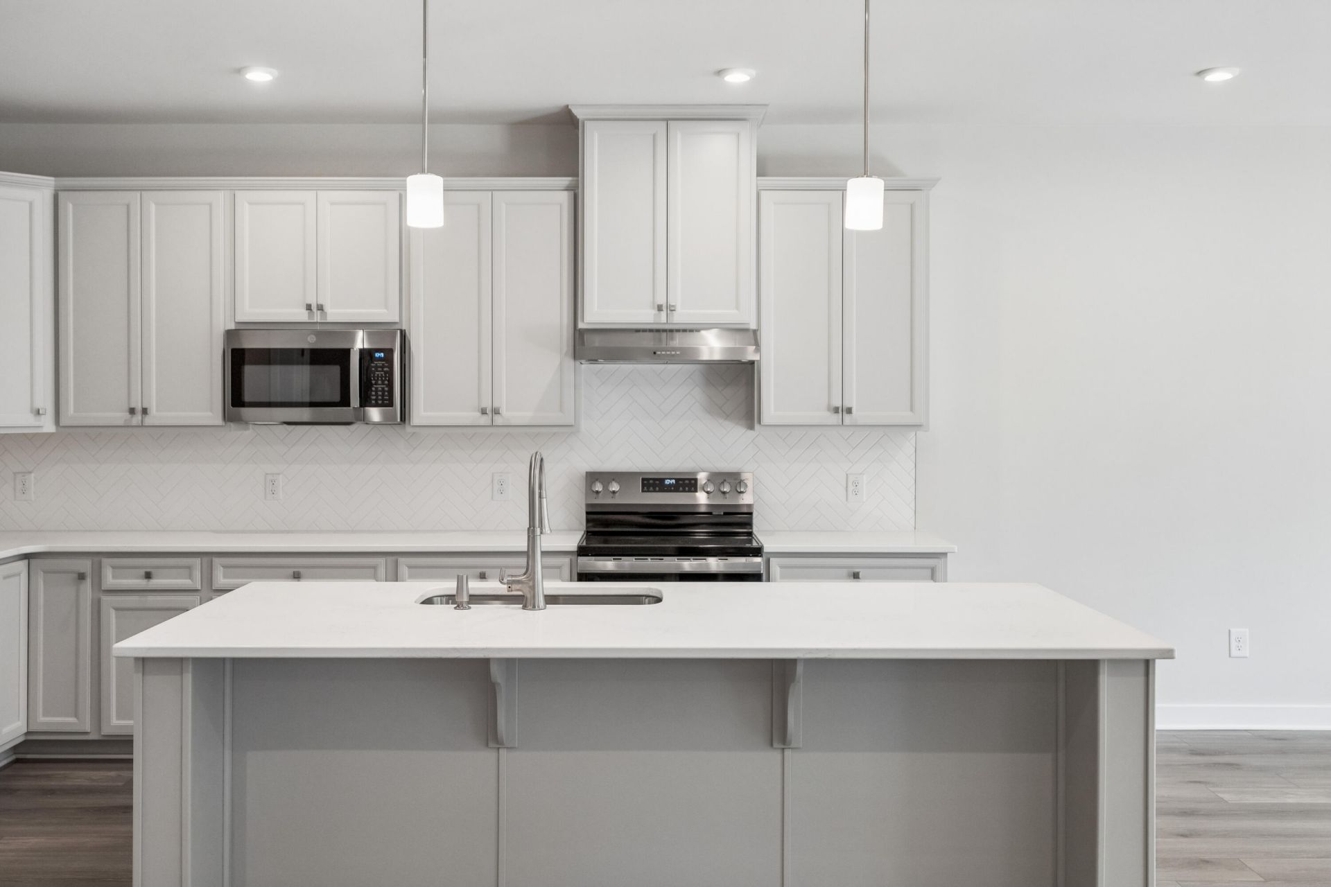 1051 Thinleaf Avenue Photo 11