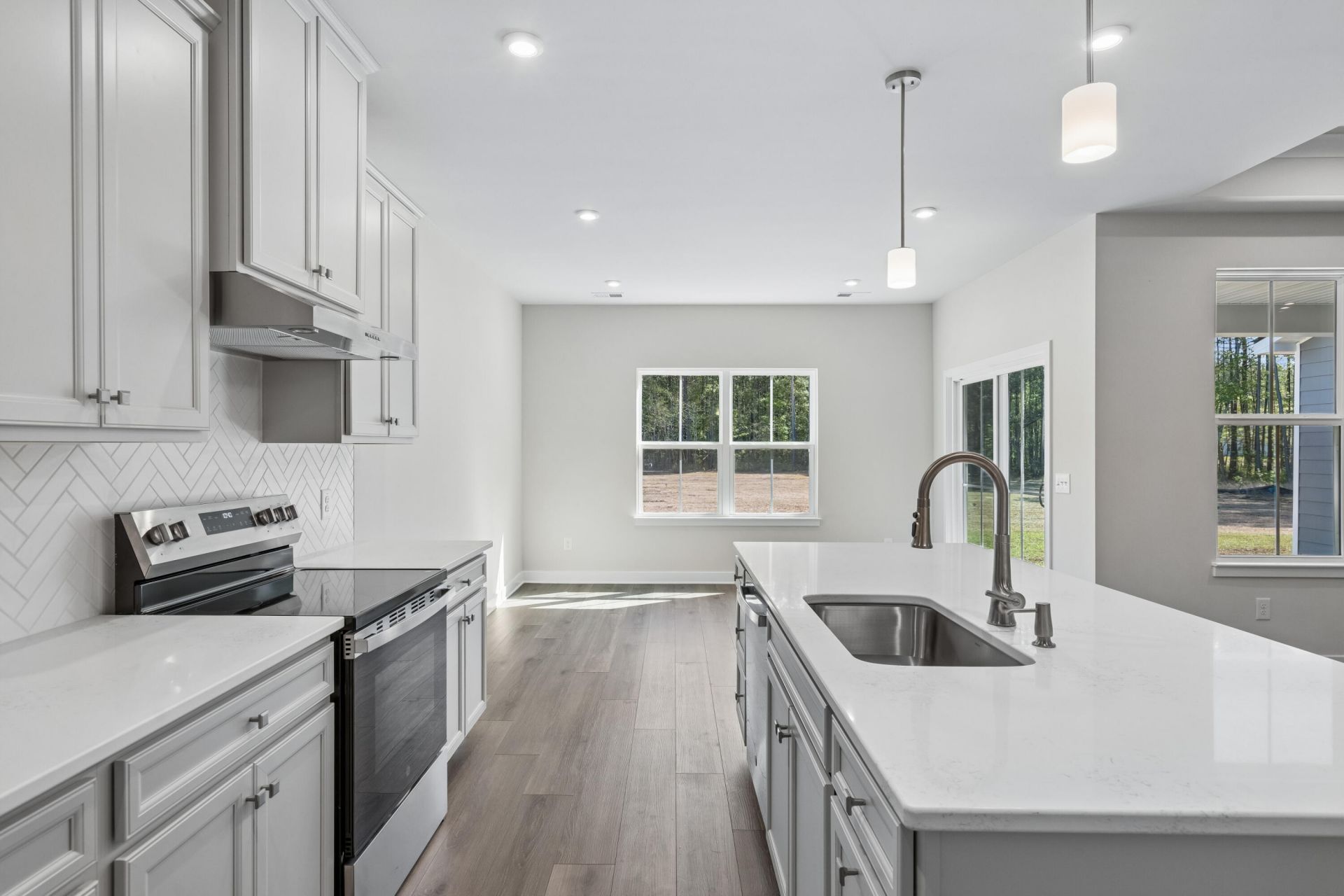 1051 Thinleaf Avenue Photo 17