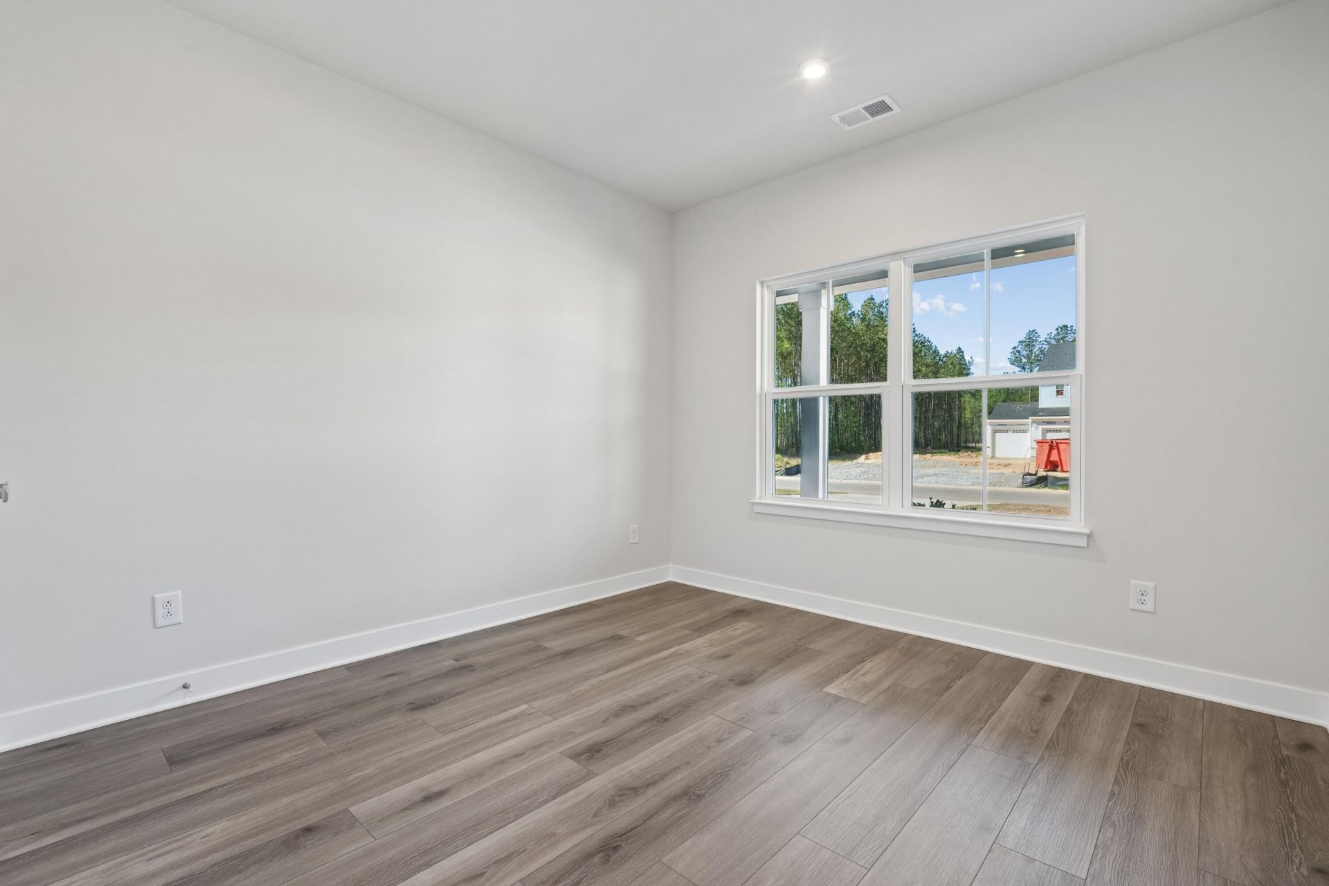 1051 Thinleaf Avenue Photo 20