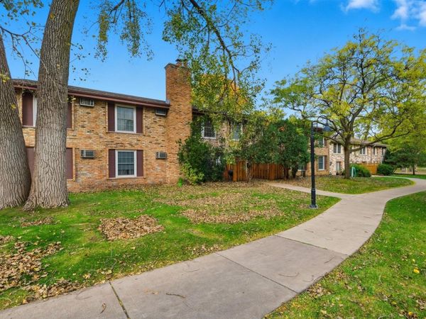 4648 Cedar Lake Road S, Unit 3, Saint Louis Park, MN 55416