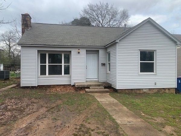 2011 S N Street , Fort Smith, AR 72901