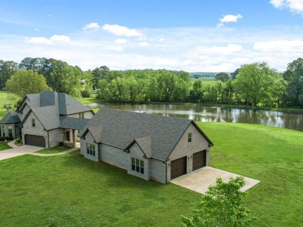 297 Cr 7802, Jonesboro, AR 72401