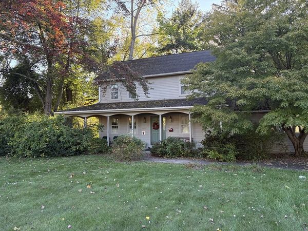 1026 Main St, Agawam, MA 01001