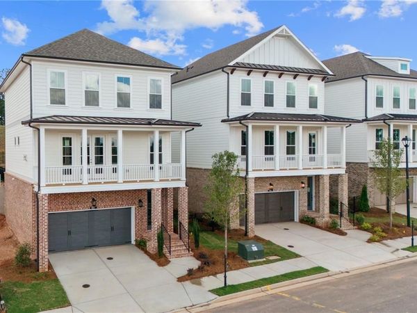 657 Summit Hill Way , Cumming, GA 30040