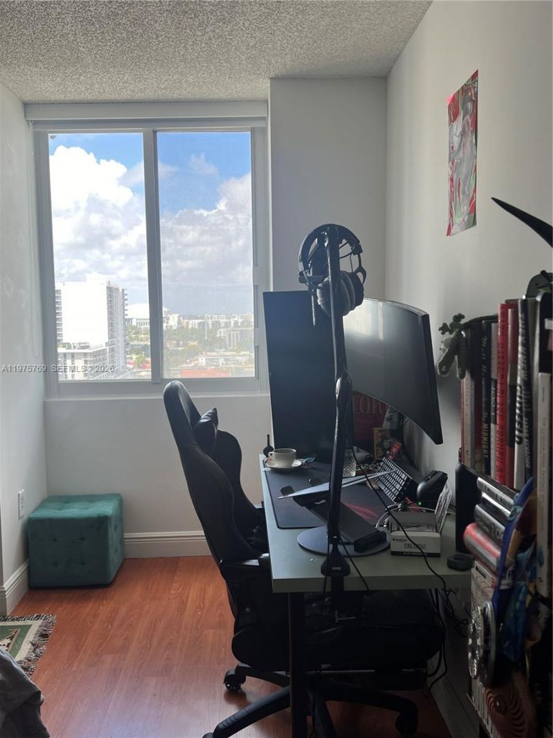 850 N Miami Ave , Unit W-1808, Miami, FL 33136 Photo