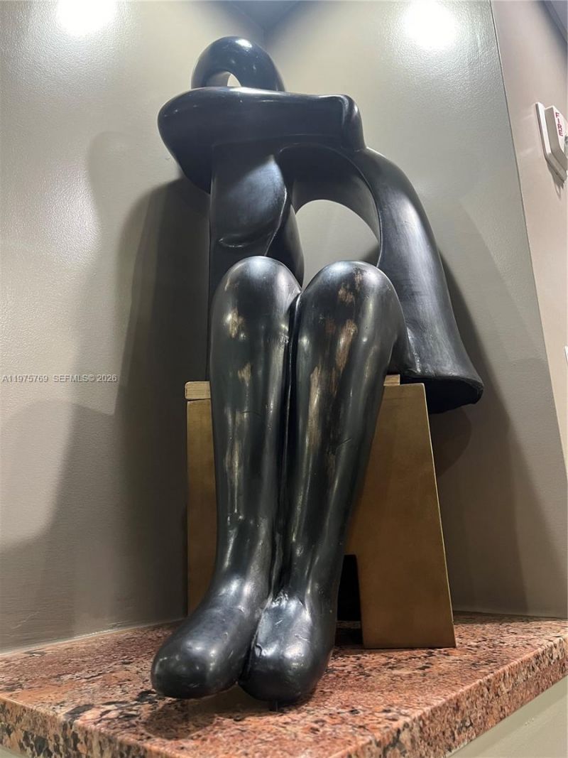 850 N Miami Ave , Unit W-1808, Miami, FL 33136 Photo