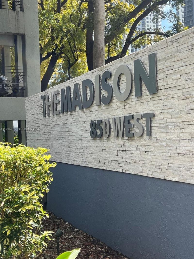 850 N Miami Ave , Unit W-1808, Miami, FL 33136 Photo