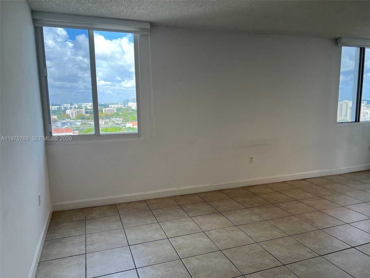 850 N Miami Ave , Unit W-1808, Miami, FL 33136 Photo