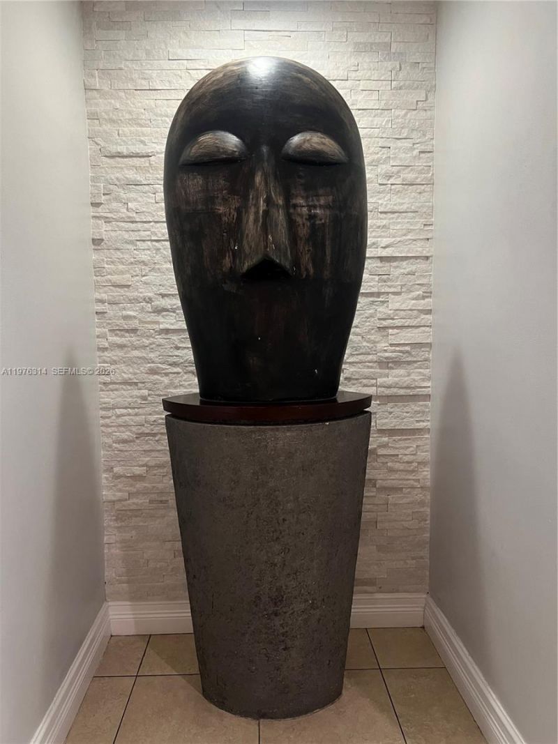 850 N Miami Ave , Unit W-1806, Miami, FL 33136 Photo