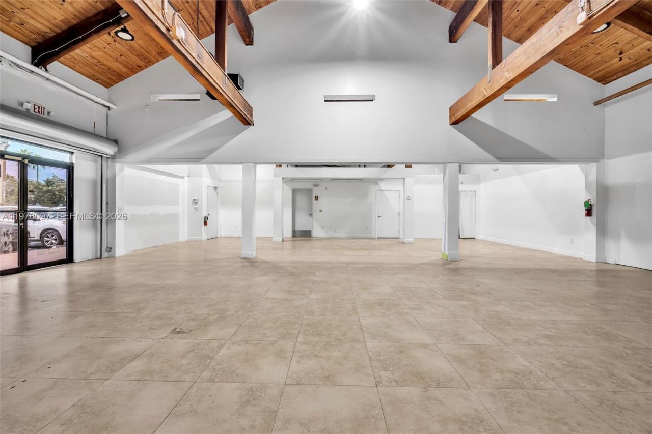 10471 SW 88th St , Miami, FL 33176 Photo