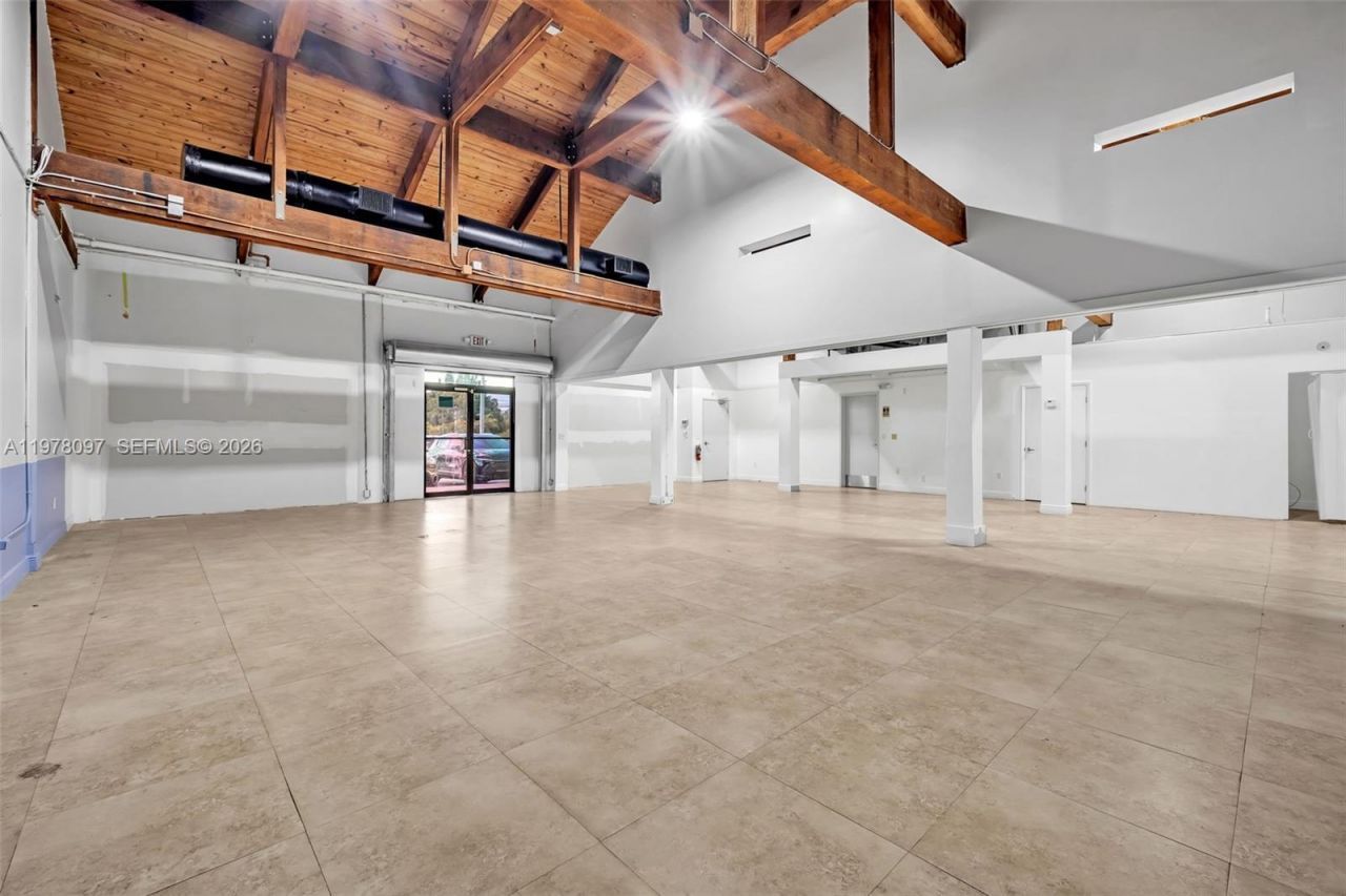 10471 SW 88th St , Miami, FL 33176 Photo