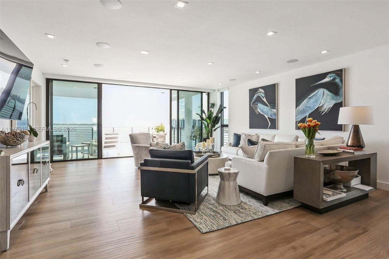 1930 Bay Dr , Unit 4, Miami Beach, FL 33141 Photo