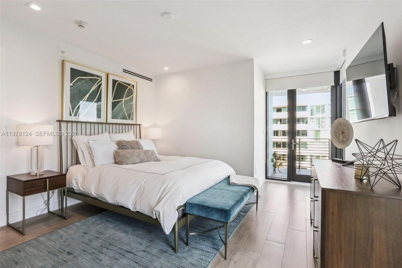 1930 Bay Dr , Unit 4, Miami Beach, FL 33141 Photo