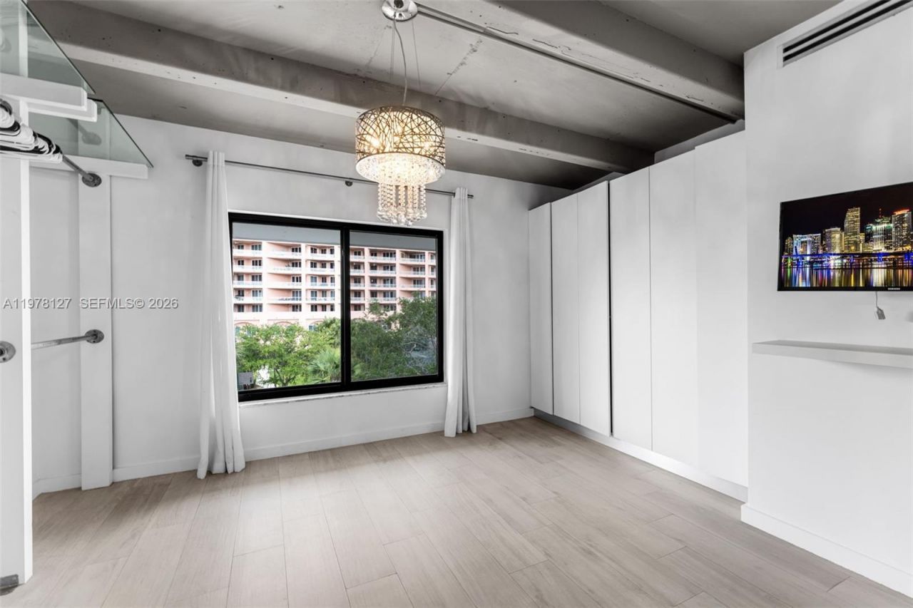 6901 Edgewater Dr , Unit 315, Coral Gables, FL 33133 Photo