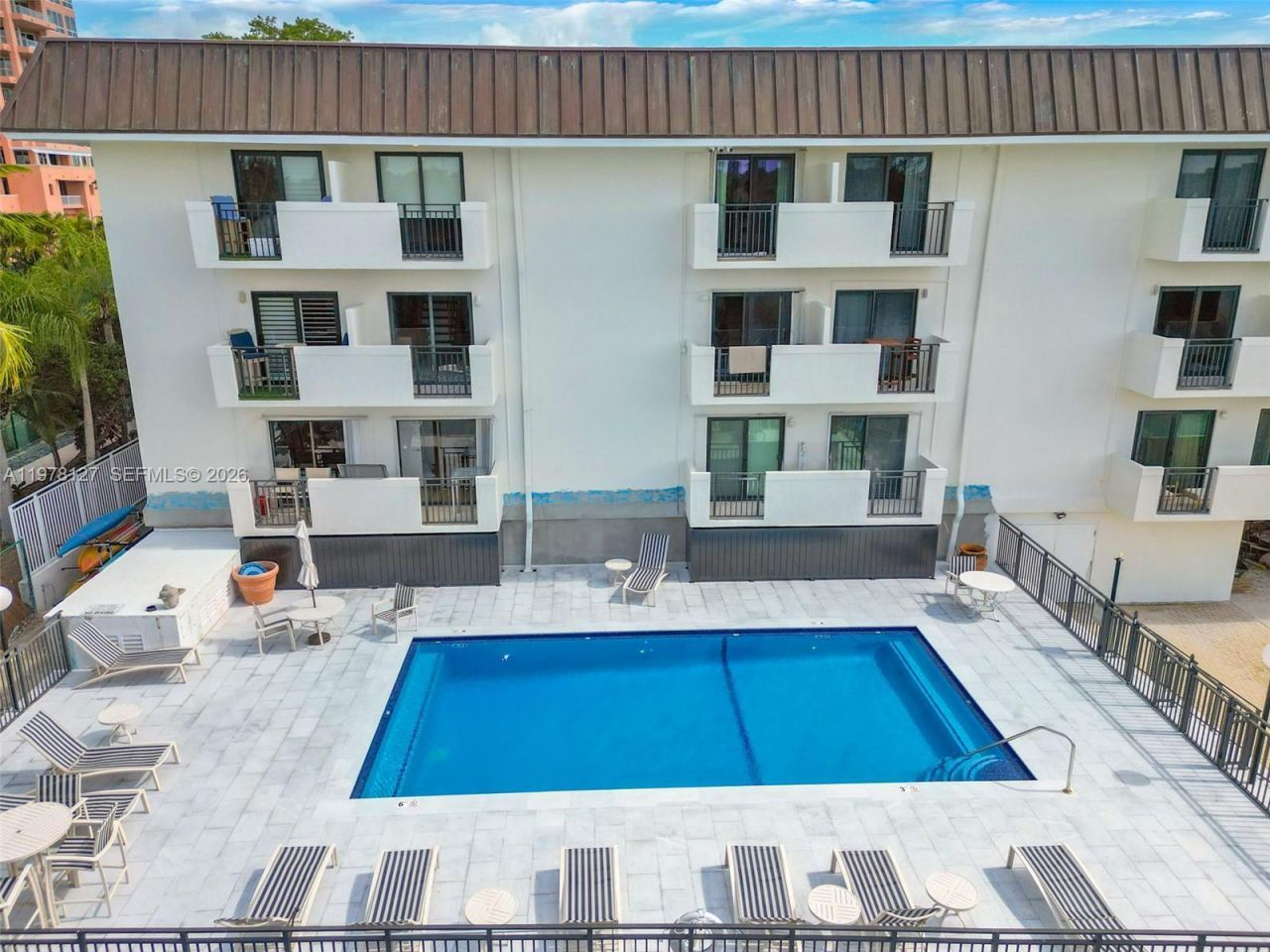 6901 Edgewater Dr , Unit 315, Coral Gables, FL 33133 Photo