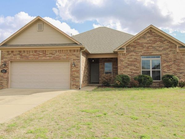 3020 Cloudberry Drive , Conway, AR 72032