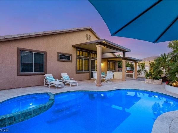 11001 Edina Court , Las Vegas, NV 89144