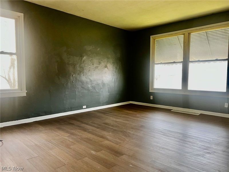 3508 Independence Road, Cleveland, OH 44105 Photo 2