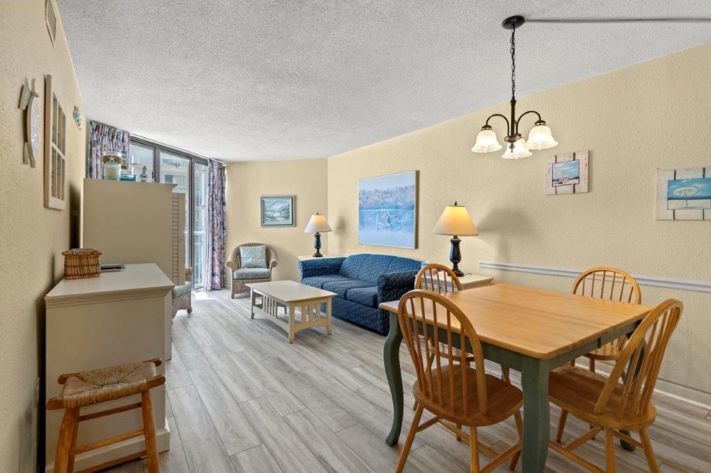 9550 Shore Dr. Photo 5