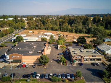 8082 Guide Meridian Road , Lynden, WA 98264