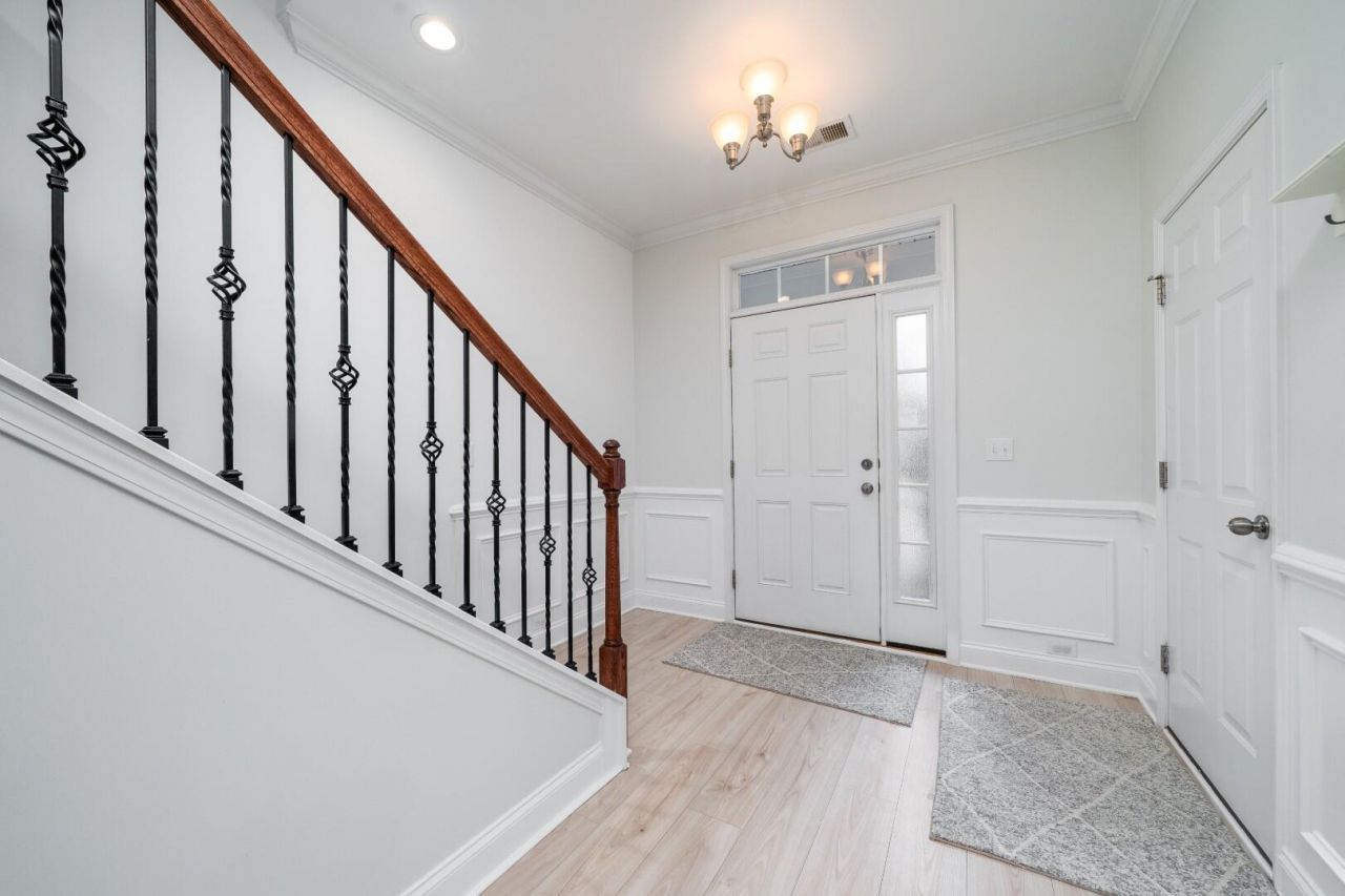 3571 Bagley Drive Photo 5