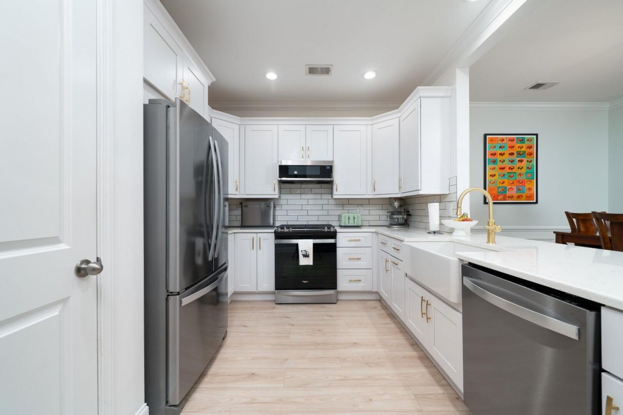 3571 Bagley Drive Photo 6