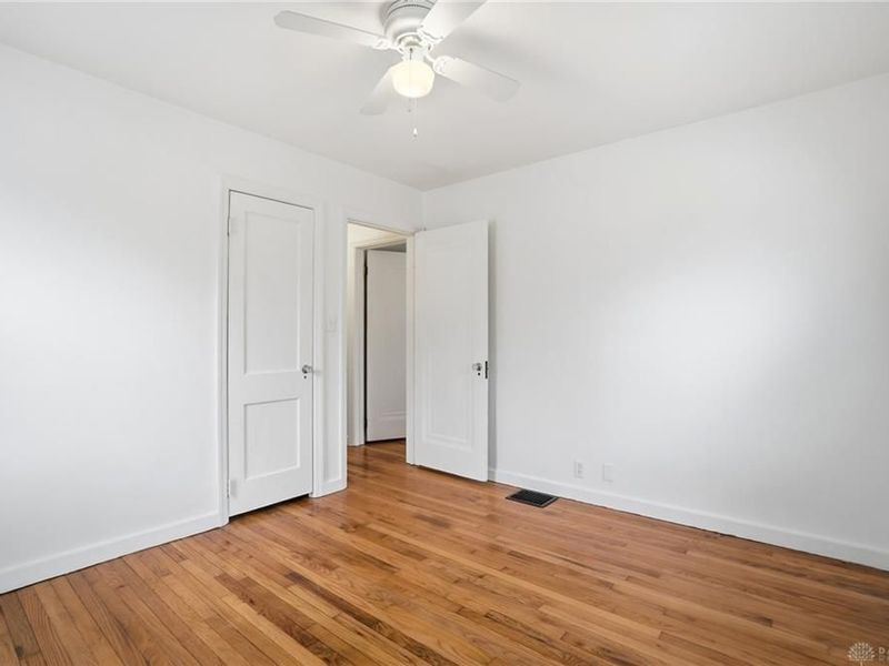 329 Roosevelt Drive, Springfield, OH 45503 Photo 22