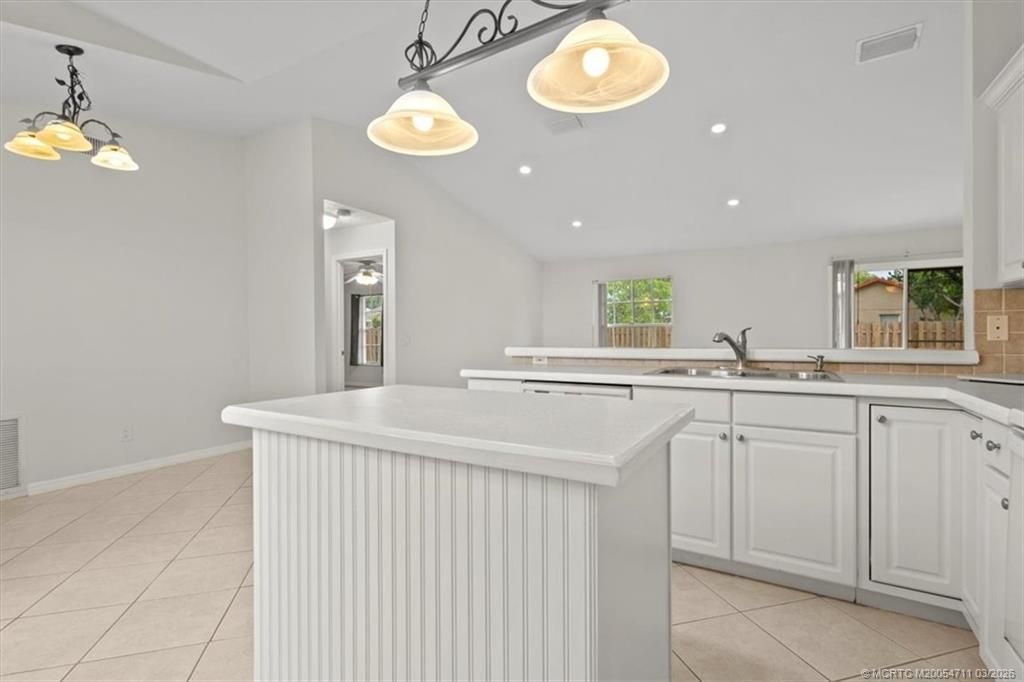 517 SW College Park Road, Port Saint Lucie, FL 34953 Photo