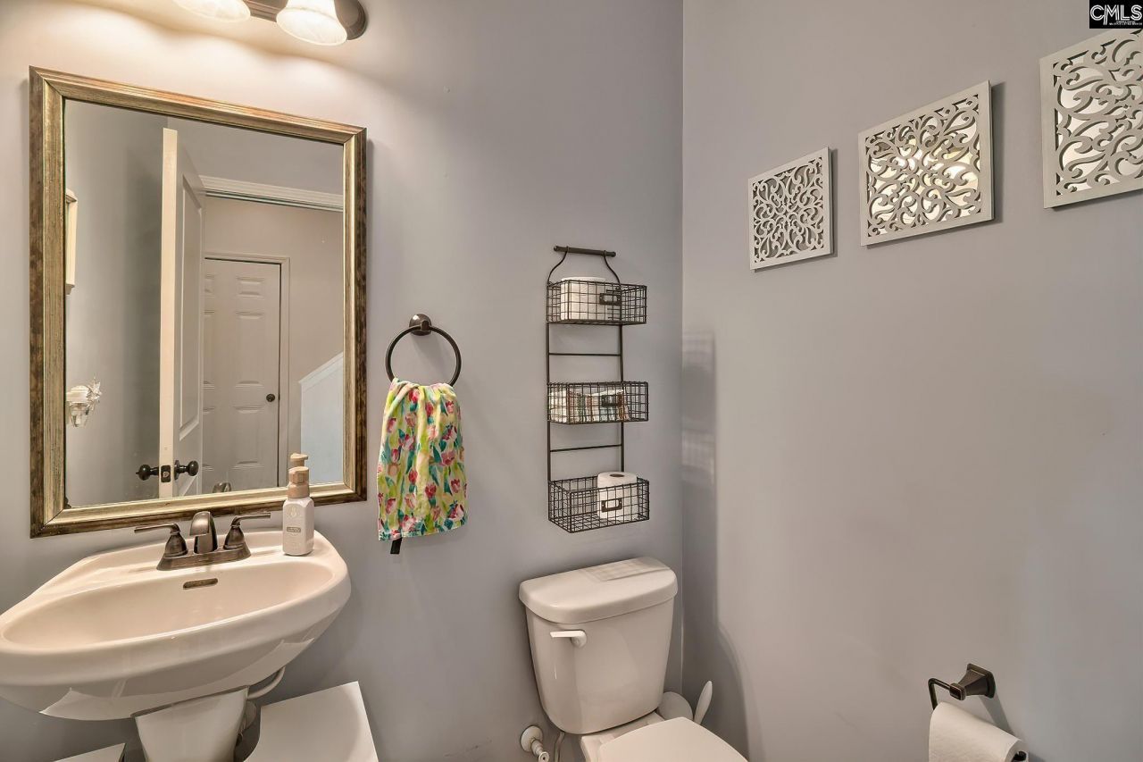 804 Burnview Lane Photo 33