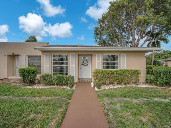 20814 Vinesta Circle, Unit 293, Boca Raton, FL 33433
