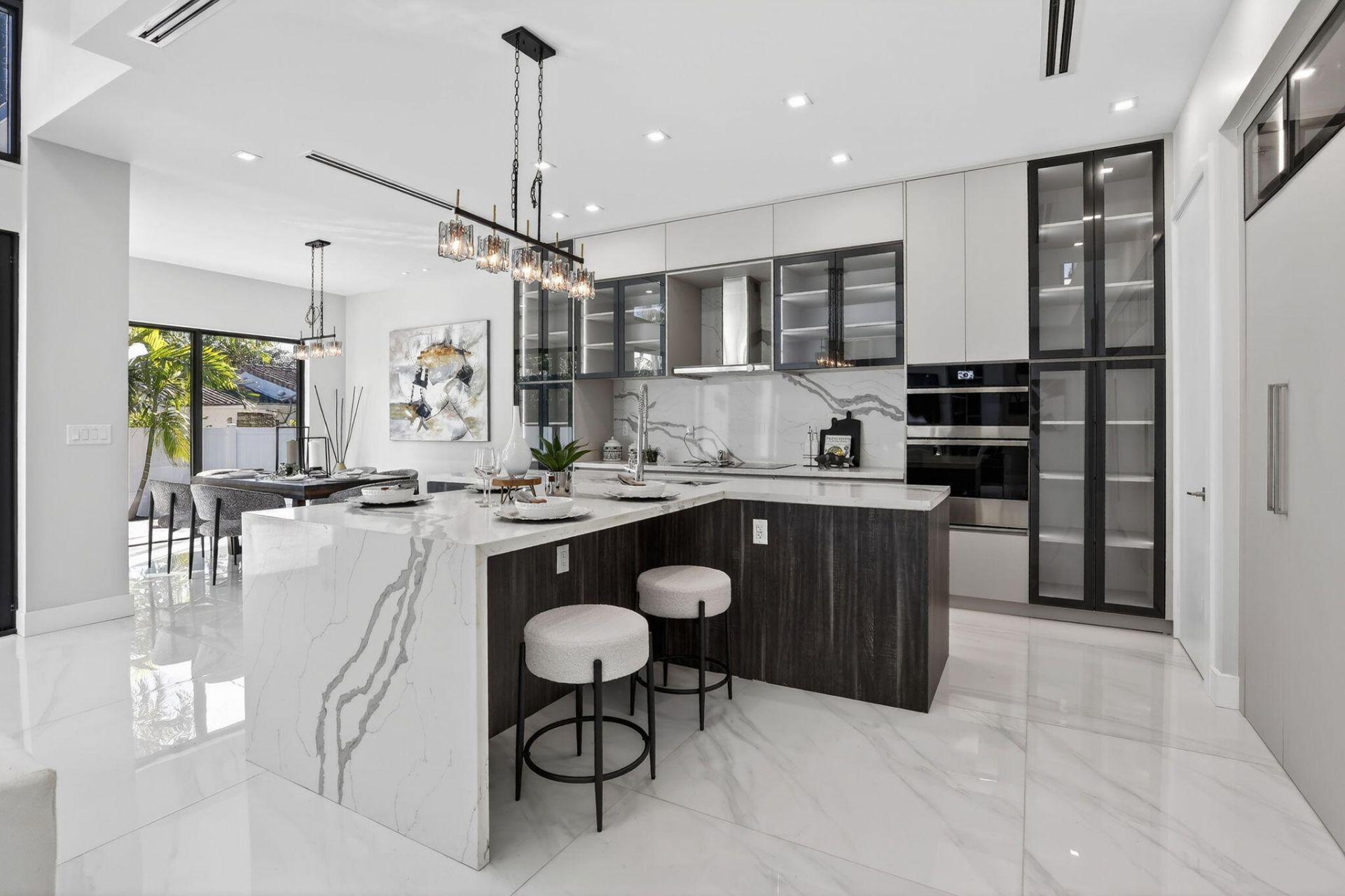 750 NE 16th Avenue, Fort Lauderdale, FL 33304 Photo