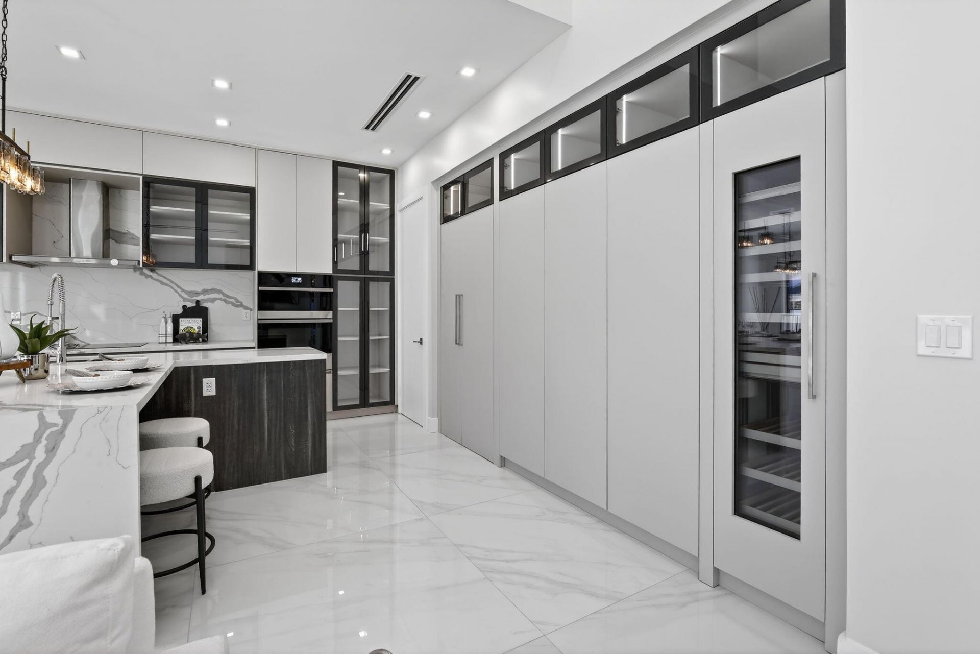 750 NE 16th Avenue, Fort Lauderdale, FL 33304 Photo