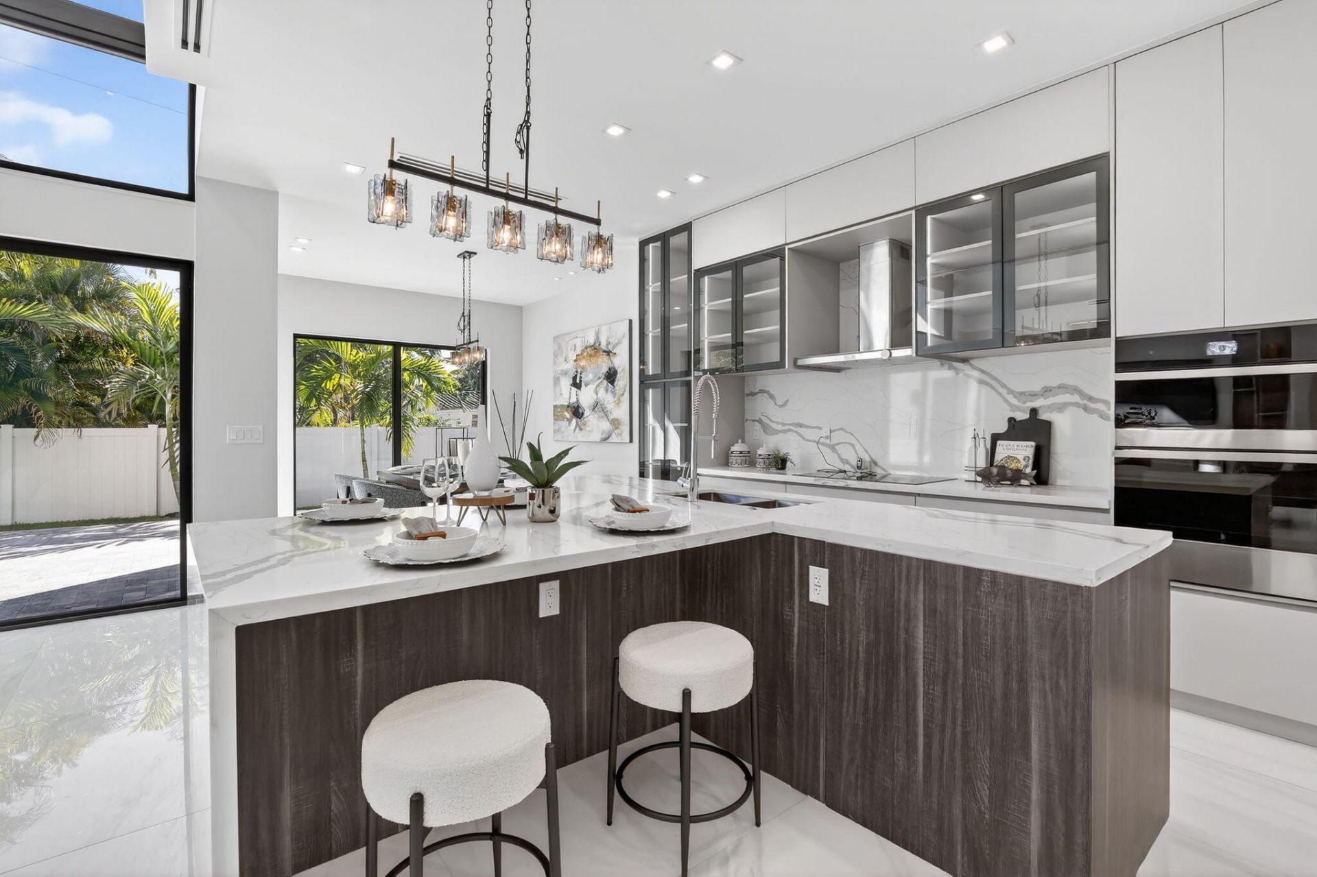 750 NE 16th Avenue, Fort Lauderdale, FL 33304 Photo