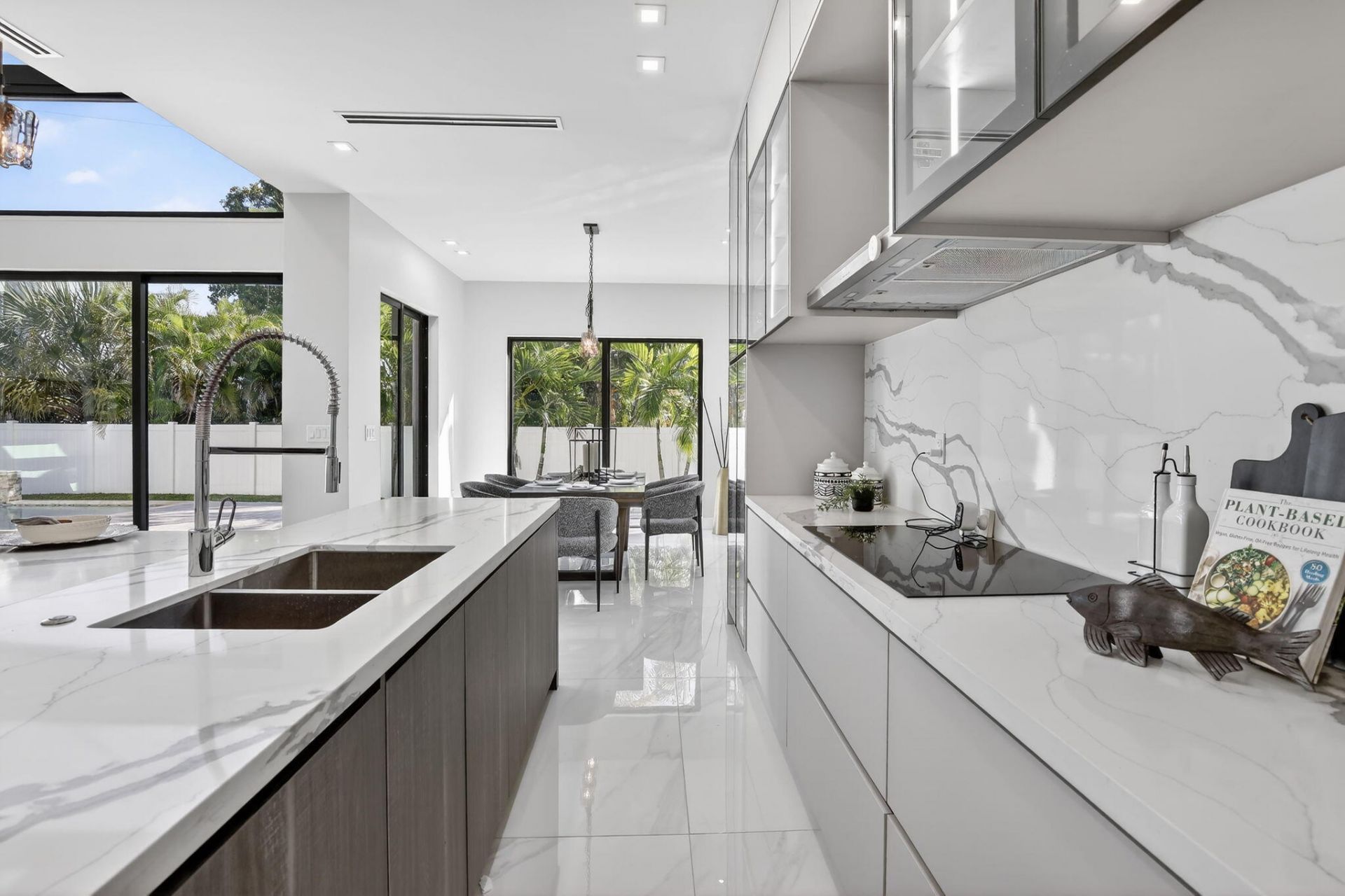 750 NE 16th Avenue, Fort Lauderdale, FL 33304 Photo