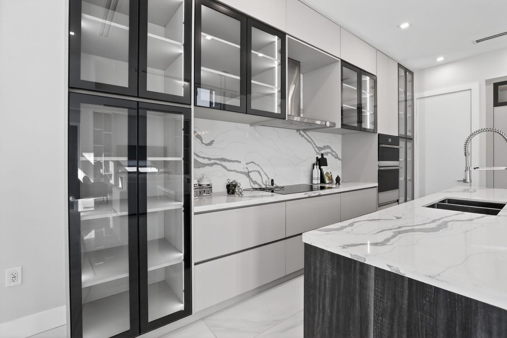 750 NE 16th Avenue, Fort Lauderdale, FL 33304 Photo