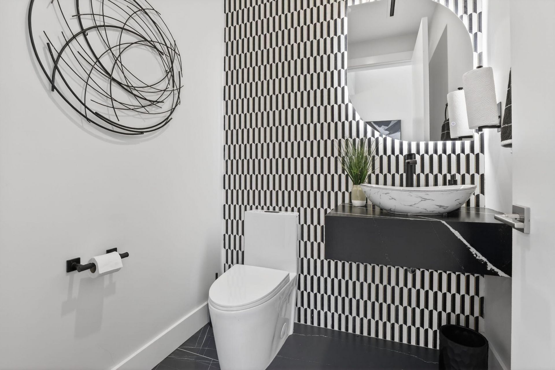 750 NE 16th Avenue, Fort Lauderdale, FL 33304 Photo