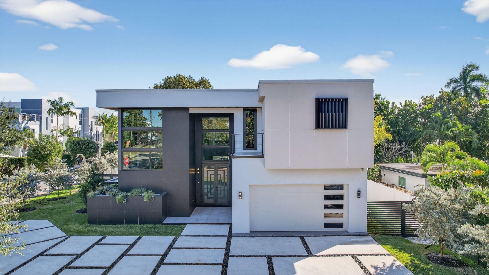 750 NE 16th Avenue, Fort Lauderdale, FL 33304 Photo