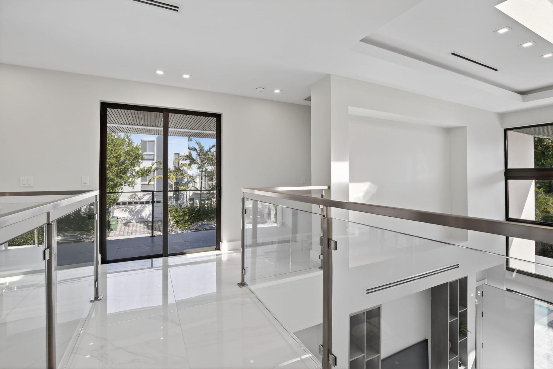 750 NE 16th Avenue, Fort Lauderdale, FL 33304 Photo