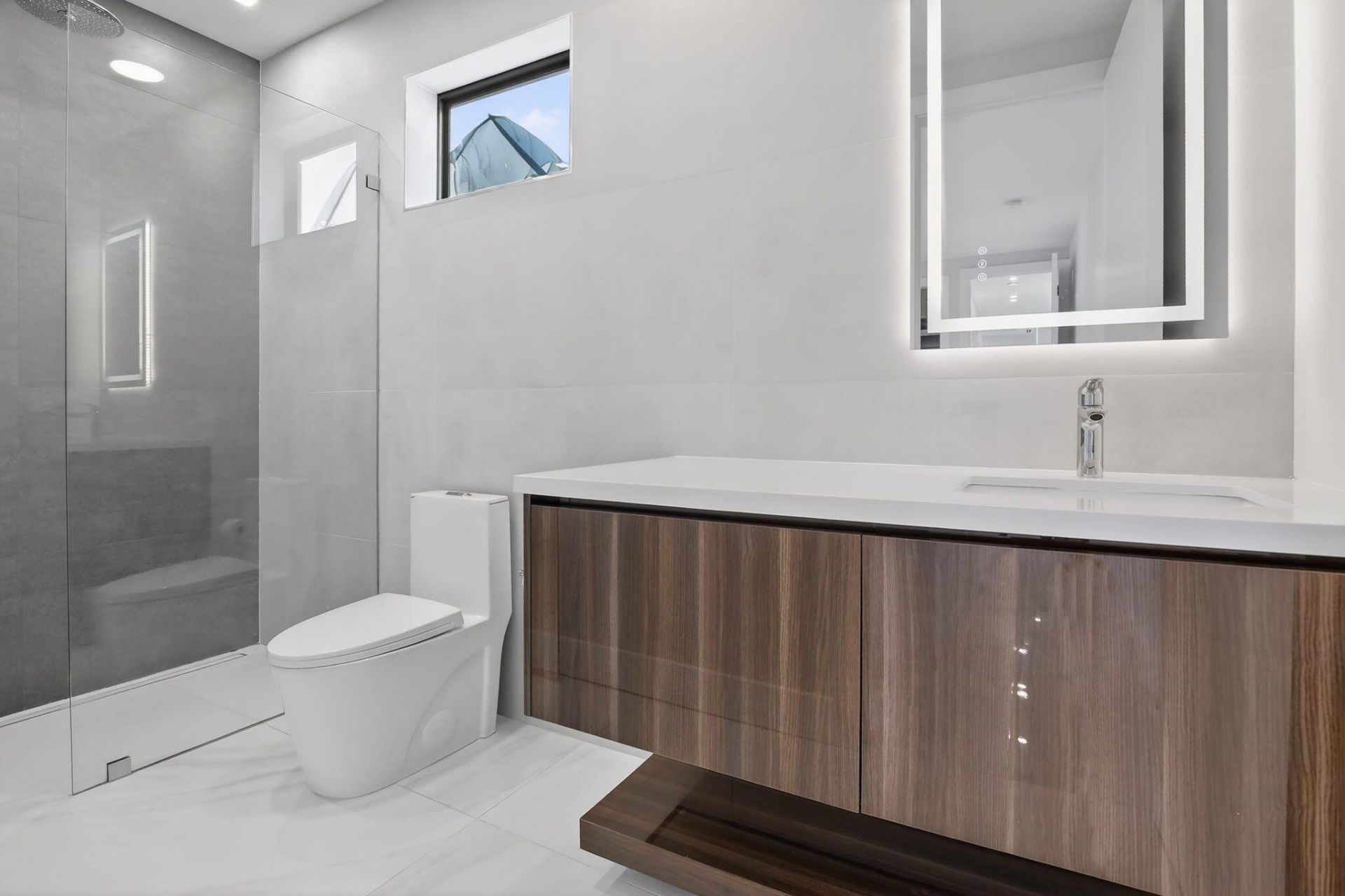 750 NE 16th Avenue, Fort Lauderdale, FL 33304 Photo