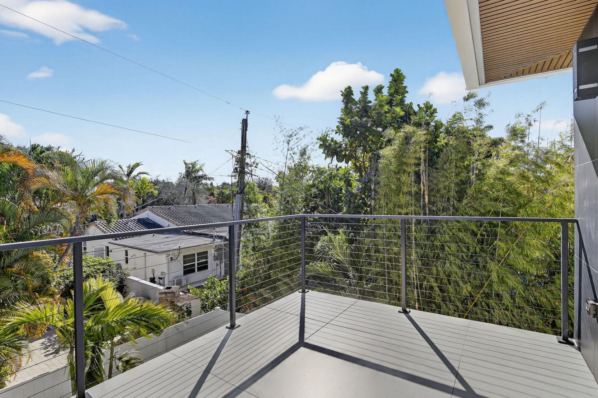 750 NE 16th Avenue, Fort Lauderdale, FL 33304 Photo