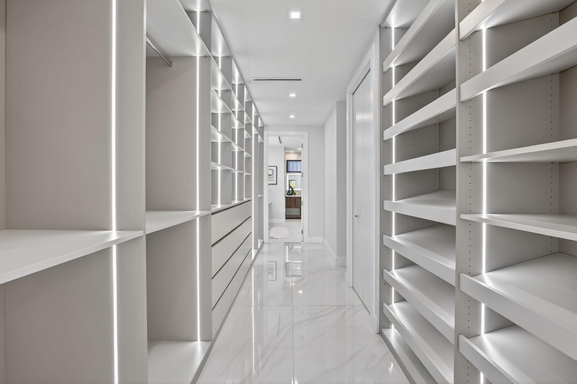 750 NE 16th Avenue, Fort Lauderdale, FL 33304 Photo