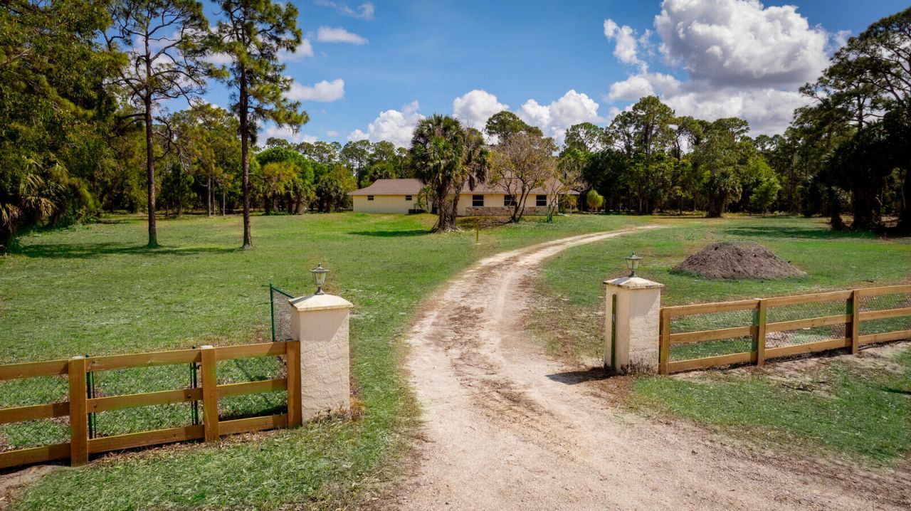 3680 Learwood Drive, Loxahatchee, FL 33470 Photo